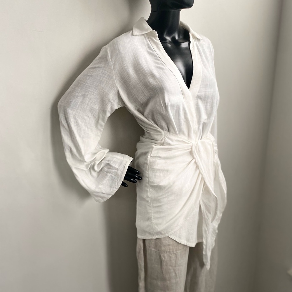 l*space White Wrap Tie-Front Tunic Top